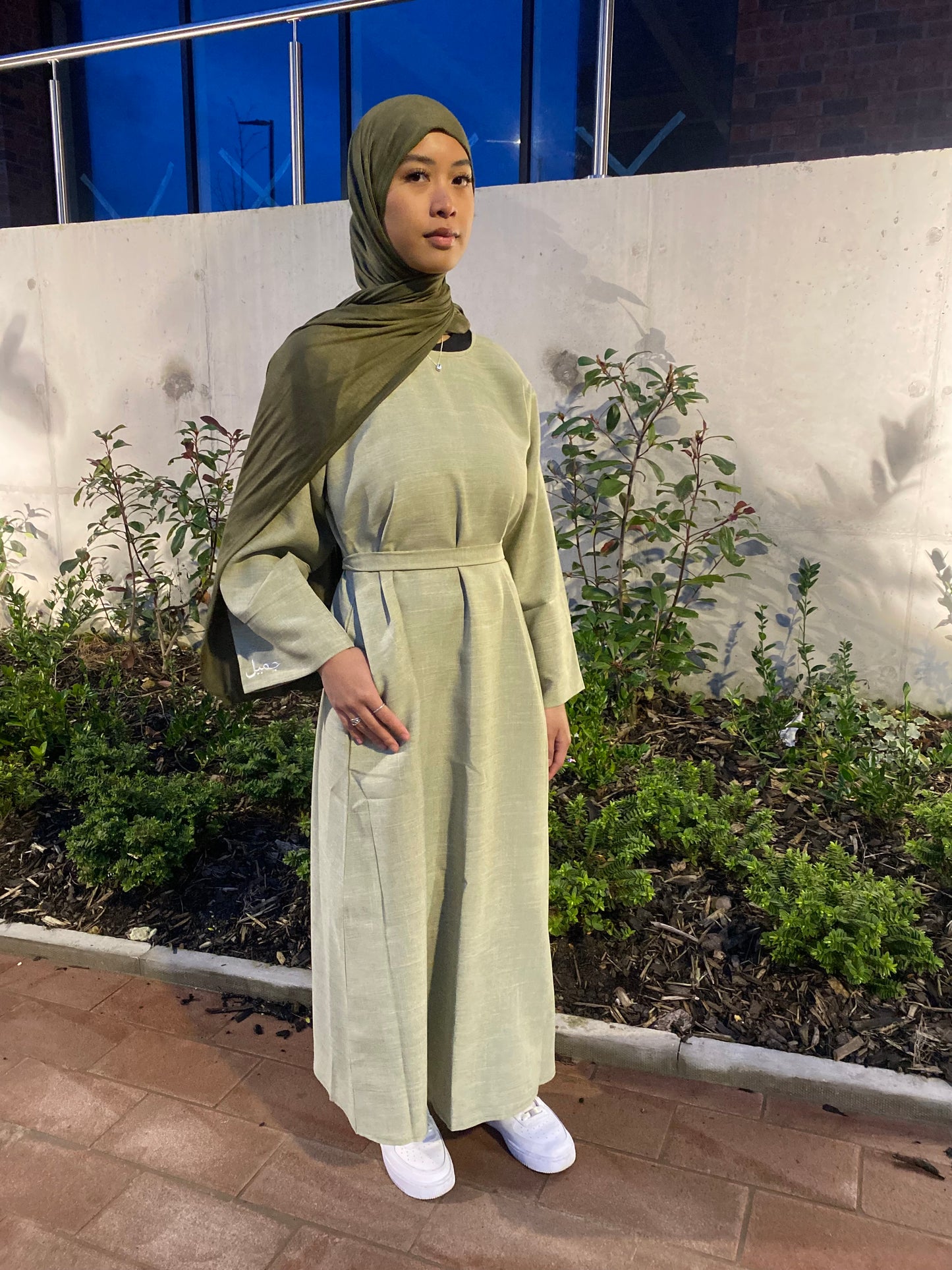 Jameela linen abaya