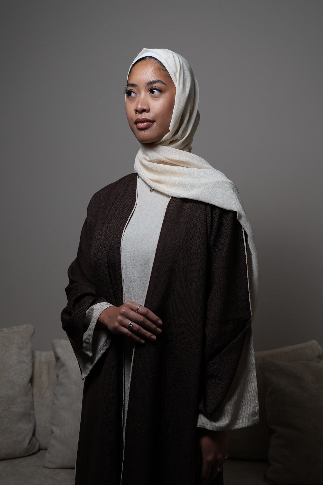 Two tone Yara open abaya