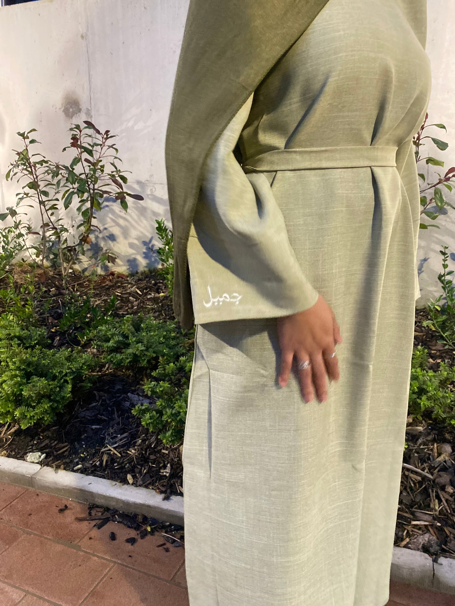 Jameela linen abaya